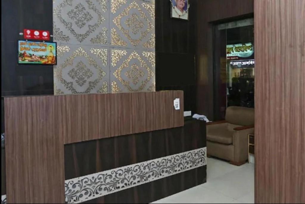 ורנאסי Hotel Augusto מראה חיצוני תמונה